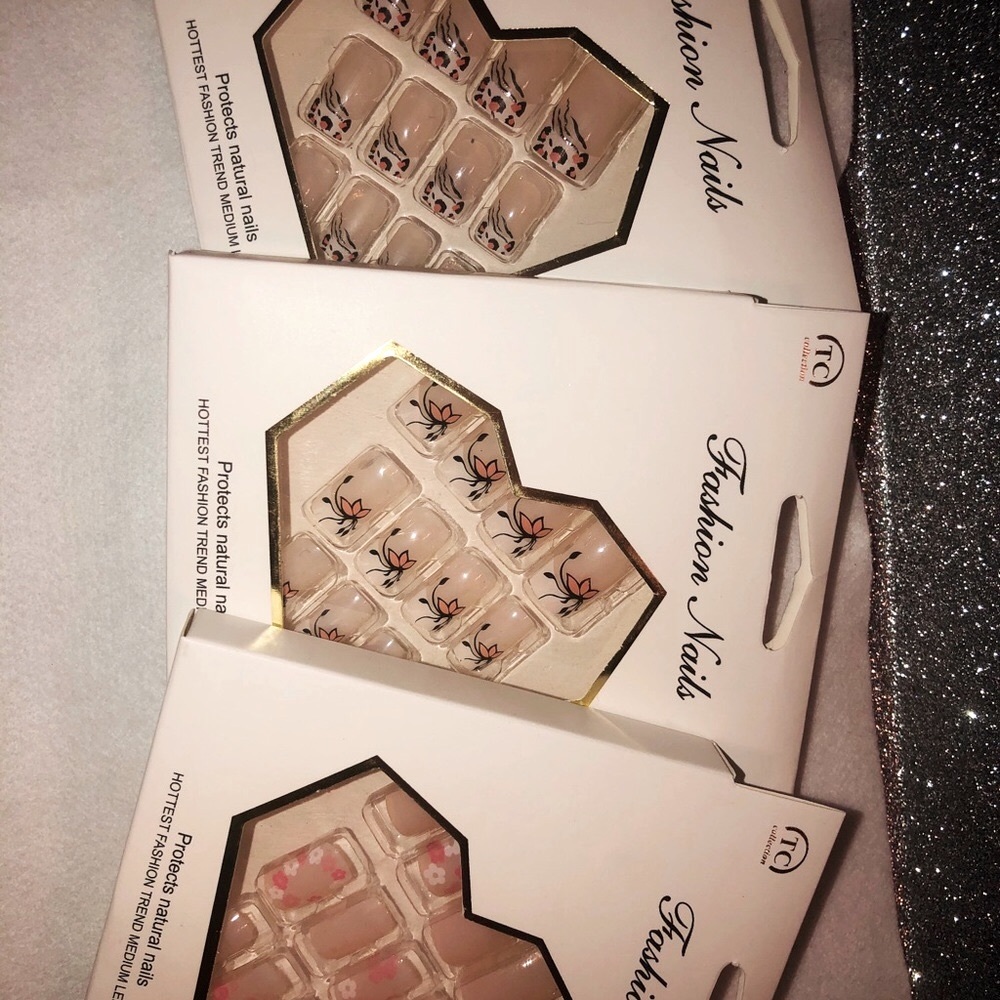 💅🏽Bundle of 3 sets Fashion nails 💅🏽